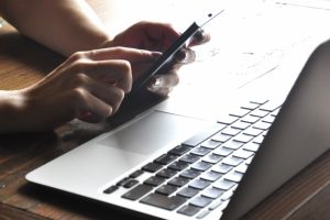 Amazonで購入アカウントを複数持つことは可能?
